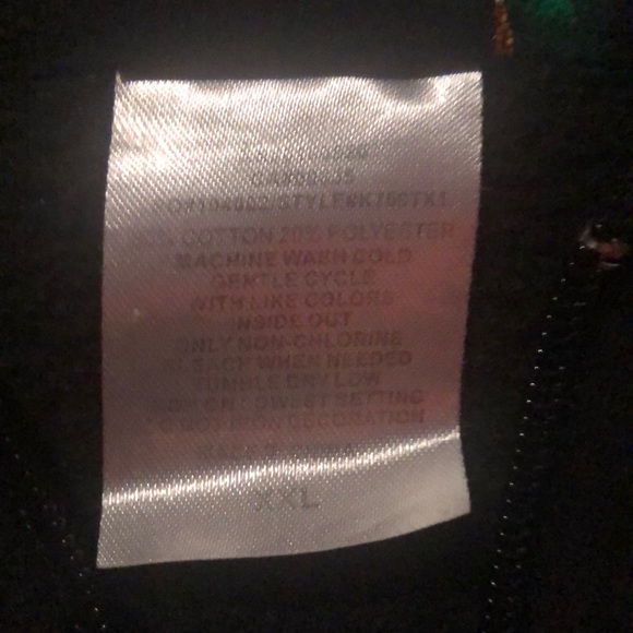 Selling a limited edition Jack and Sally jacket - Picture 6 of 6